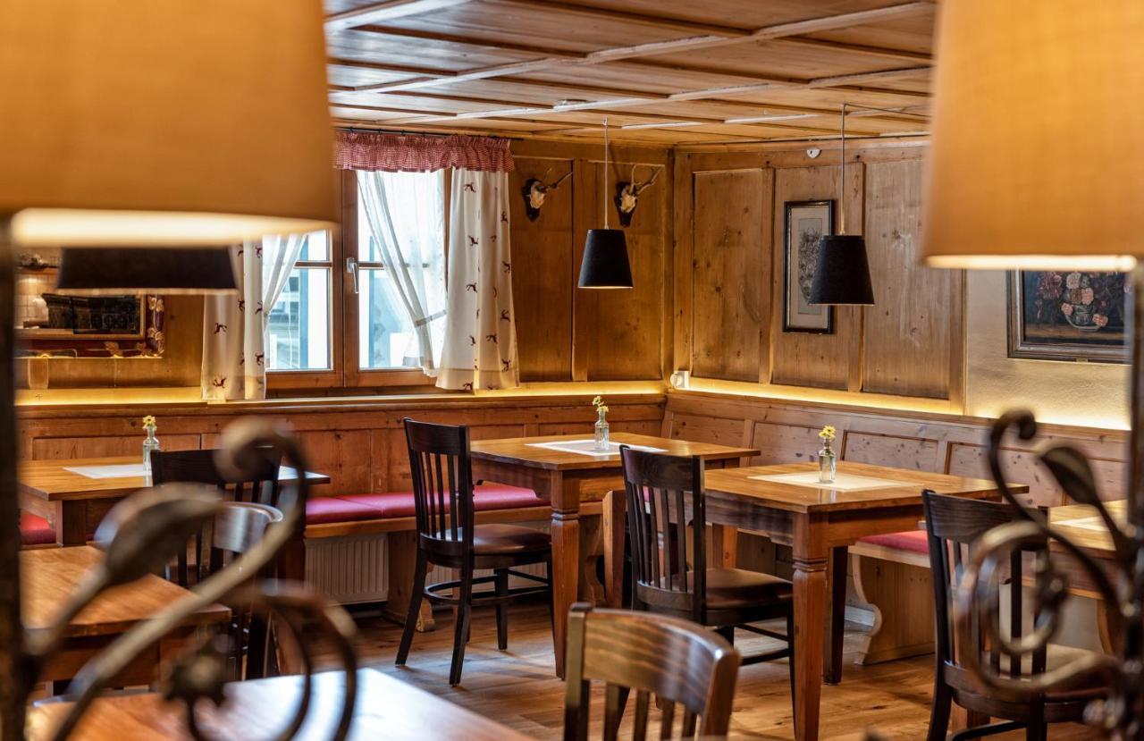 Hotel Hirsch オーバーシュタウフェン エクステリア 写真
