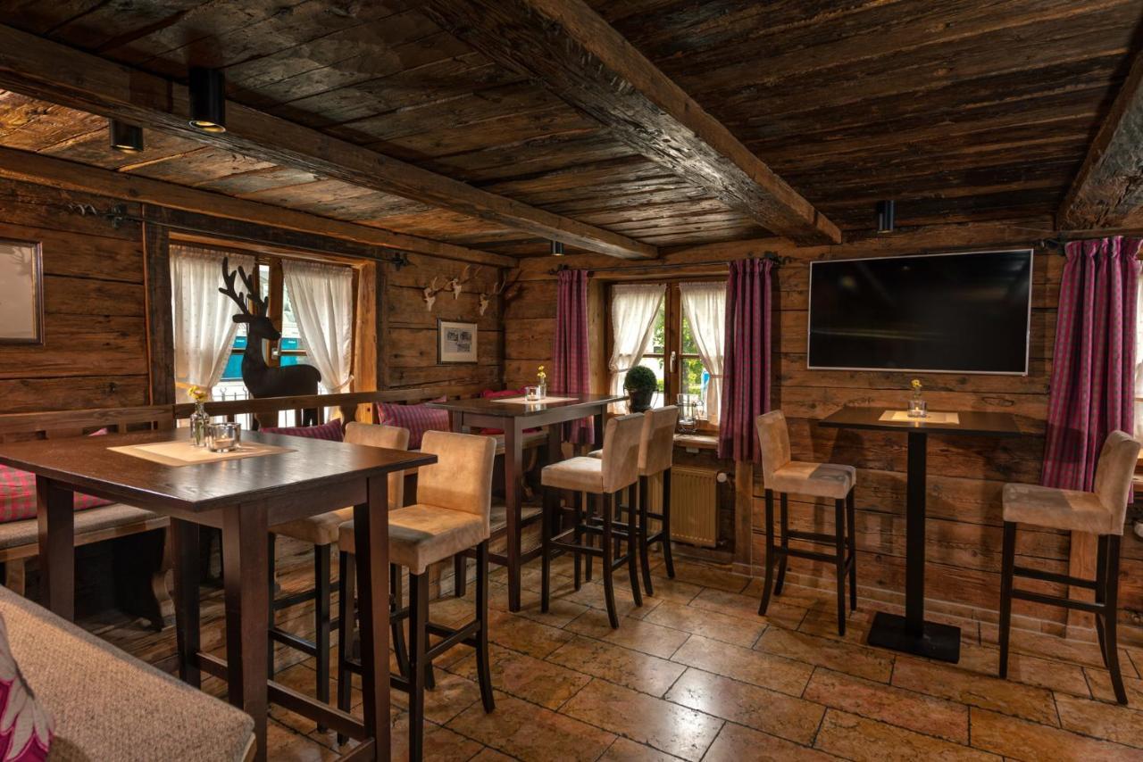Hotel Hirsch オーバーシュタウフェン エクステリア 写真