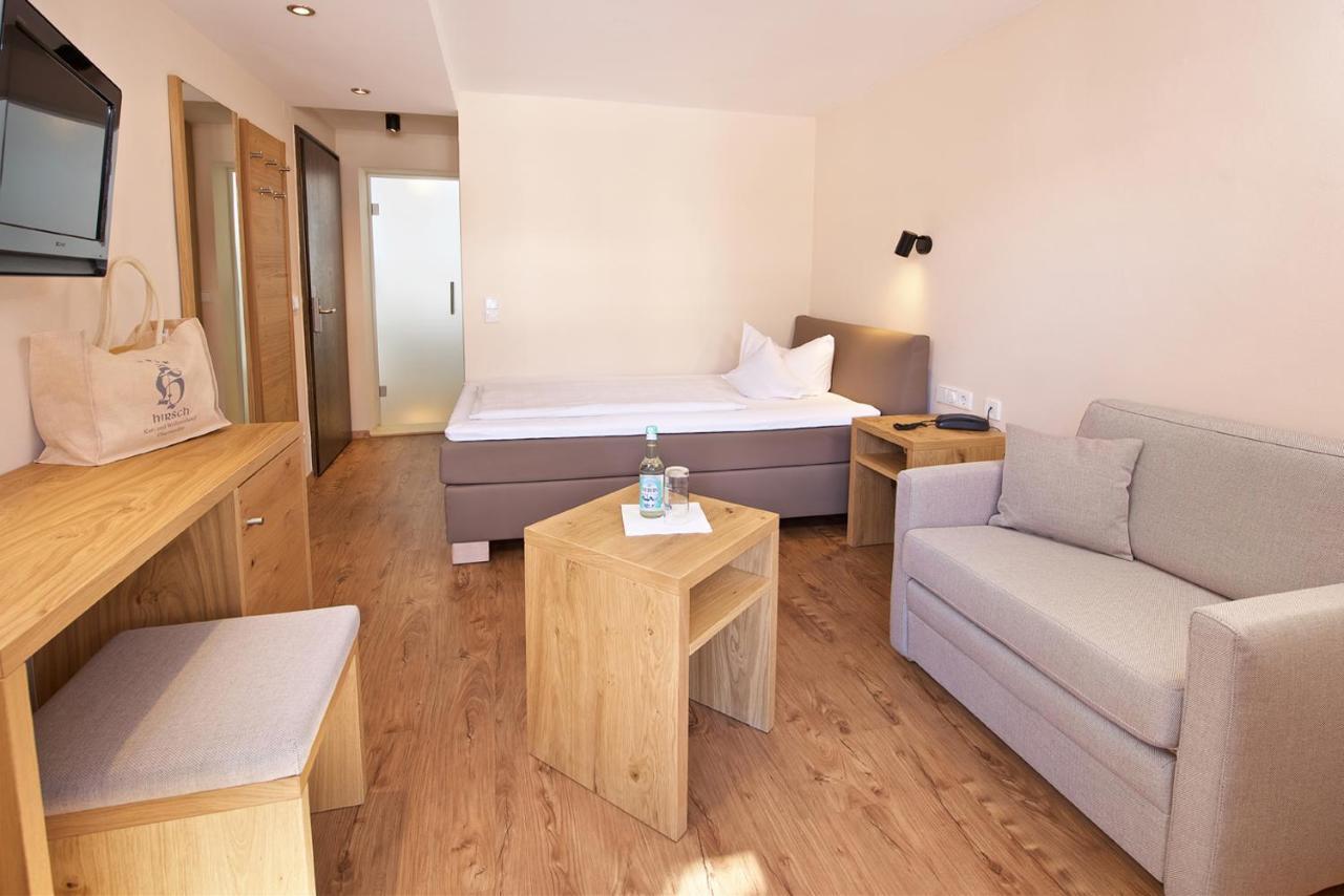 Hotel Hirsch オーバーシュタウフェン エクステリア 写真