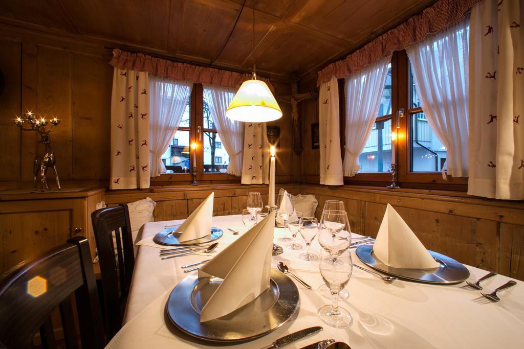Hotel Hirsch オーバーシュタウフェン エクステリア 写真