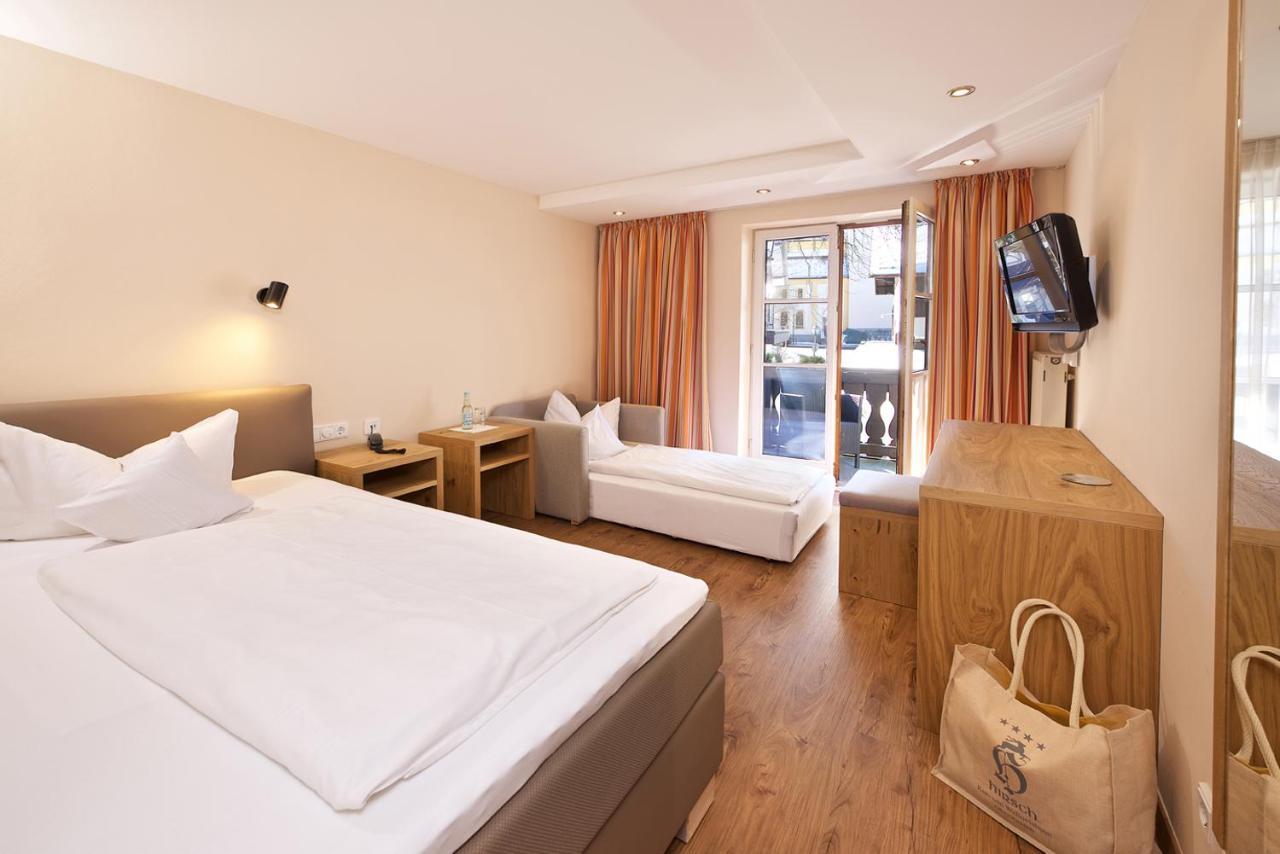 Hotel Hirsch オーバーシュタウフェン エクステリア 写真
